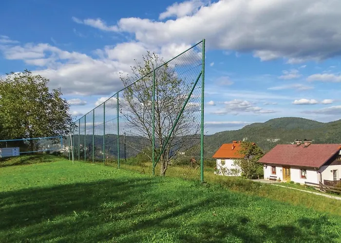 4 Bedroom Lovely In Kostel