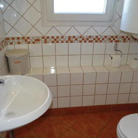 Amazing Home In Kostel With Wifi Casa vacanze Vrh pri Fari