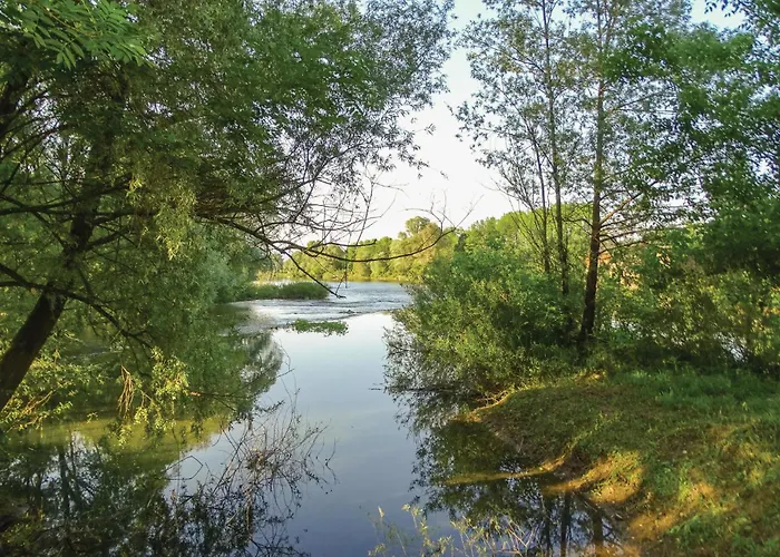 Semesterbostad 4 Bedroom Lovely In Kostel *