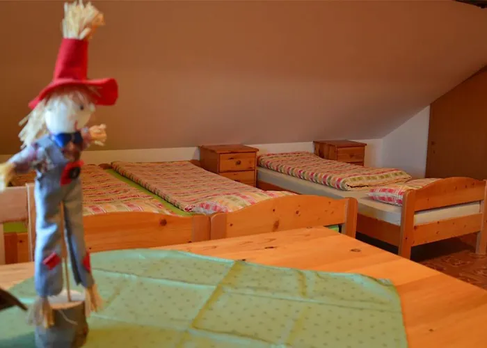 4 Bedroom Lovely In Kostel * Kupa